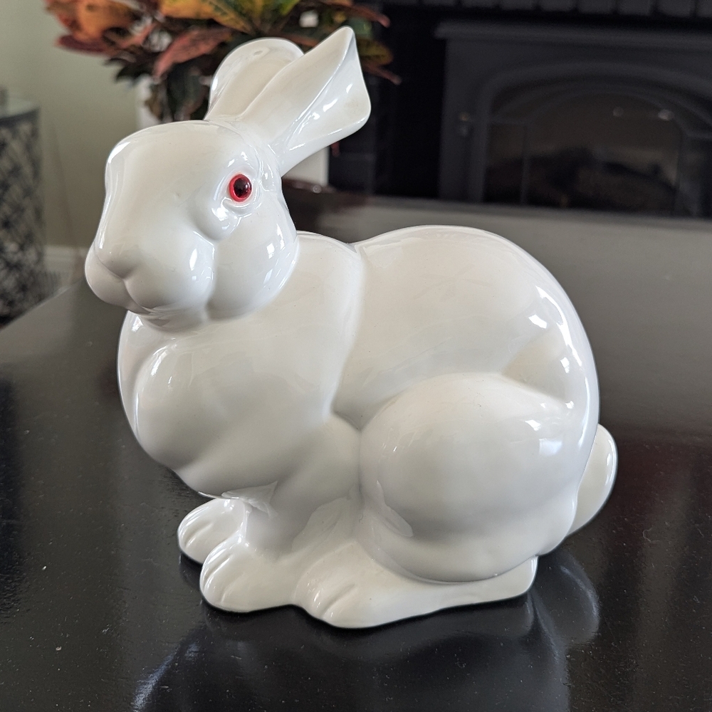 Mid Century Large RABBIT White Ceramic Figure Decorative Collectible MCM Taiwan